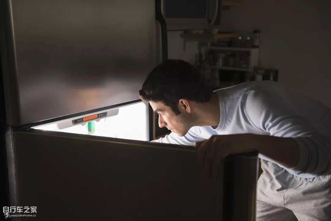 早上做好八件事,晚上坚持做的六件事