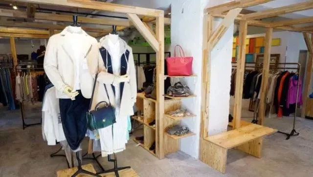 专柜正品大牌清仓包包,什么花最容易买到