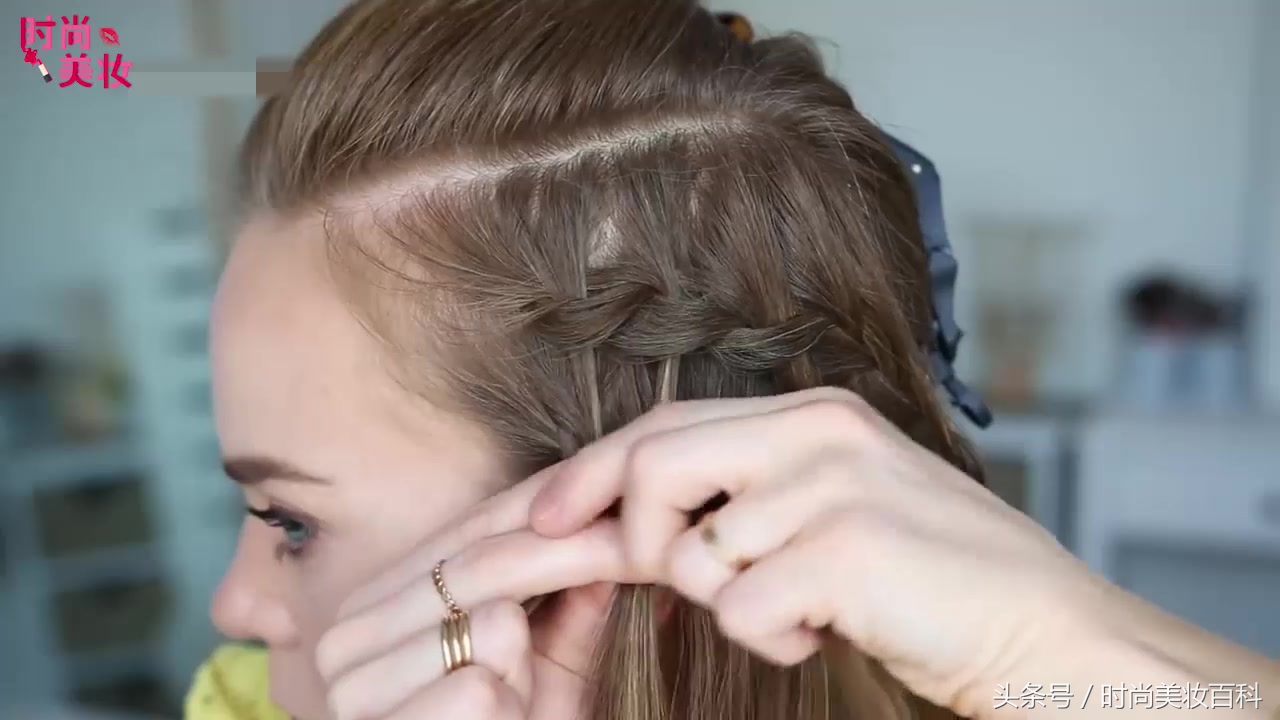 适合6-12岁女童的发型简单披肩发,单调披肩发女童