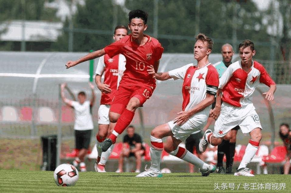 c罗中国足球小将进球合集,c罗最强进六球