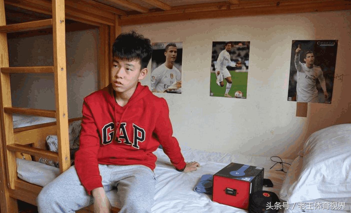 c罗中国足球小将进球合集,c罗最强进六球