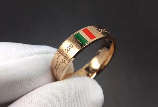 买的黄金戒指掉漆了,买的黄金戒指小了怎么办