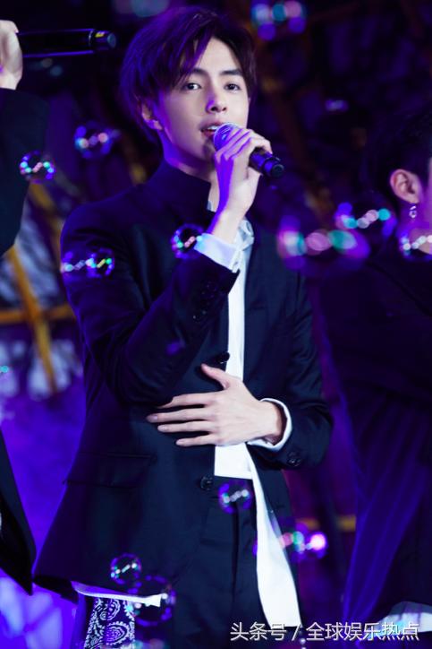 新流星花园新版f4广州见面会,新流星花园f4霸气出场视频道明寺