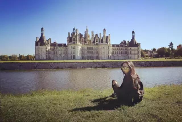 生活在别处完整版,法国西部自驾游