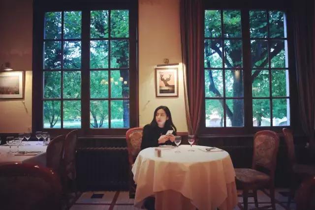 生活在别处完整版,法国西部自驾游