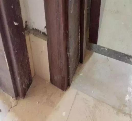 卫生间千万不要这样设计,卫生间千万别装玻璃门