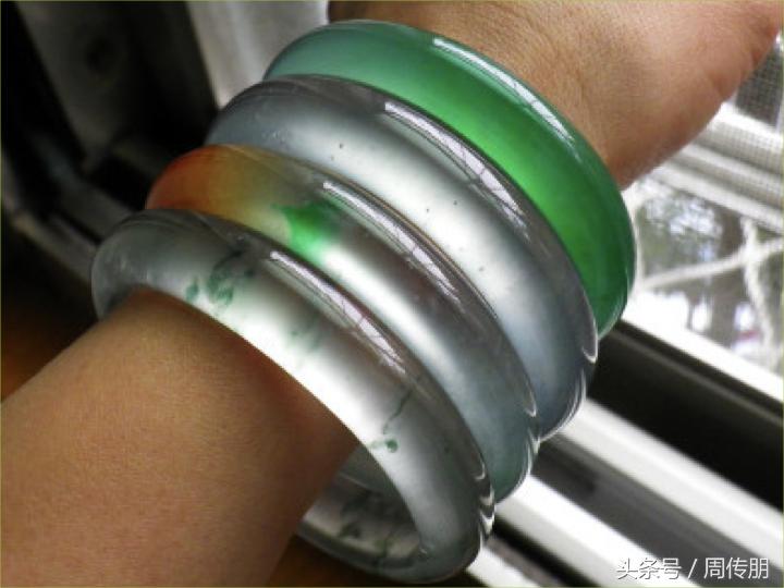 冰种高冰玻璃种区别,翡翠戒指冰种高冰玻璃种区别