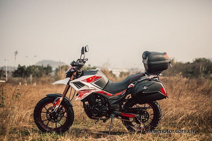 银钢铁拳250摩托车多少钱一辆,银钢铁拳250摩托车质量怎么样