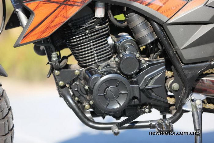 银钢铁拳250摩托车多少钱一辆,银钢铁拳250摩托车质量怎么样