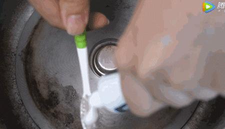 电饭锅一般一小时耗电多少,电饭锅一小时耗电多少度