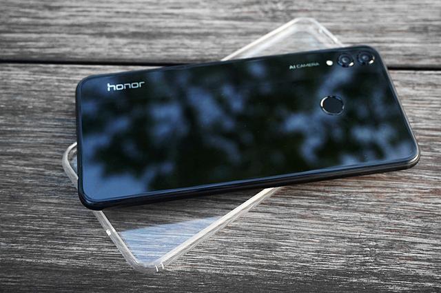 荣耀8x千元屏霸旗舰实力,荣耀8x屏幕测评