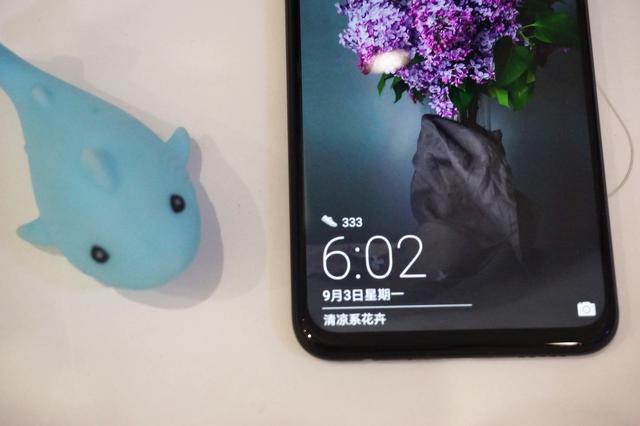 荣耀8x千元屏霸旗舰实力,荣耀8x屏幕测评