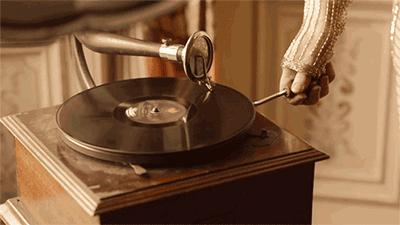 伟大的发明家爱迪生的重大发明,爱迪生发明电灯失败了多少次