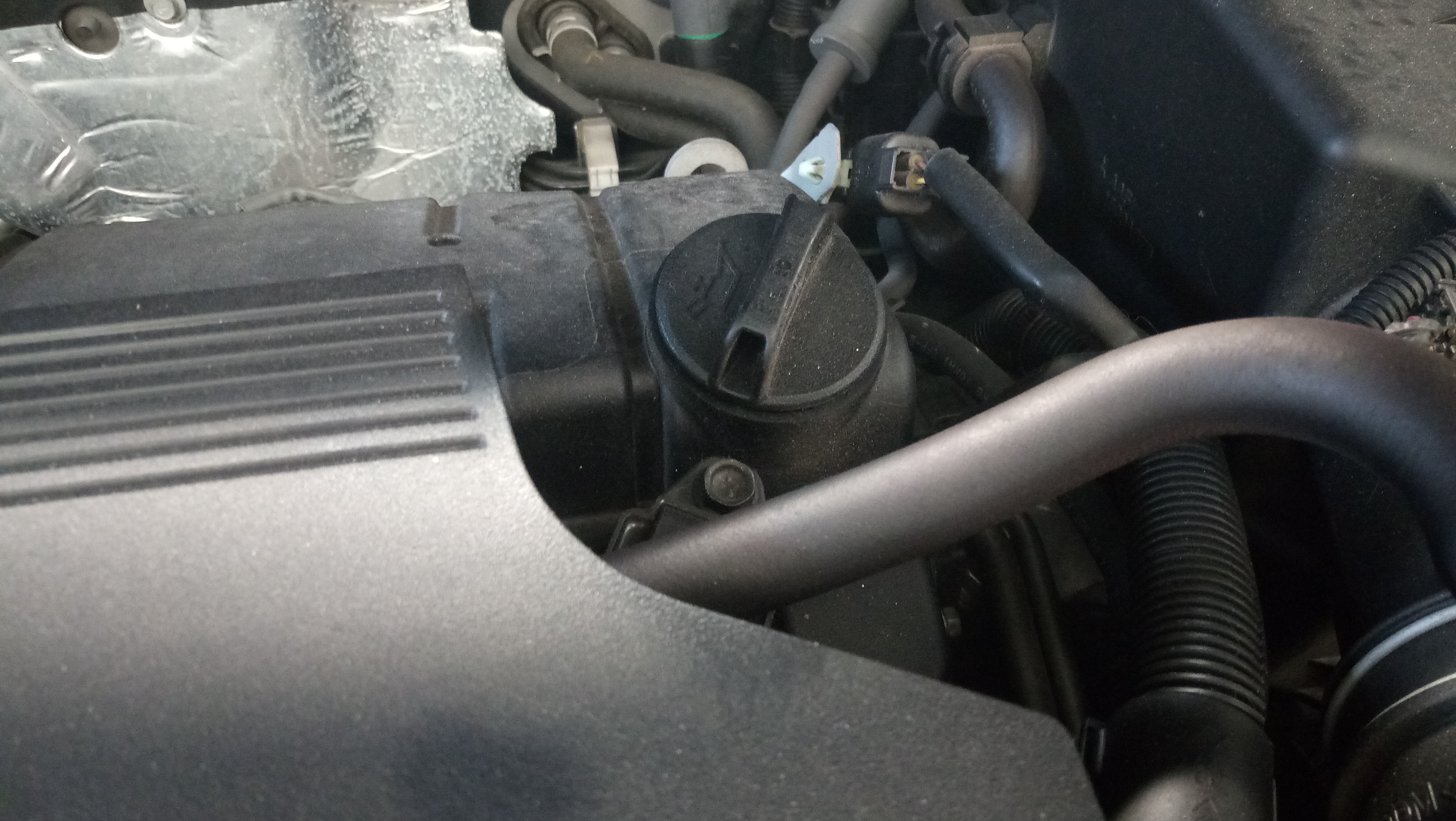 欧蓝德2.4保养用多少升机油,欧蓝德2万公里保养项目一览表