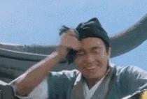 什么？“捂脸”表情不能用了？腾讯也急了……