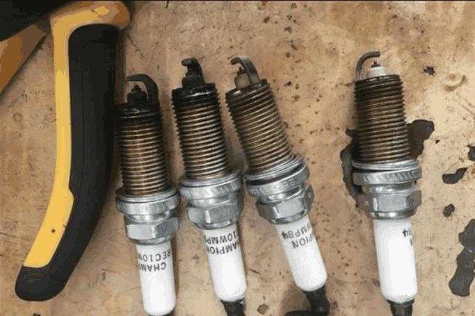 jeep自由光烧机油有多厉害,销量直线下滑