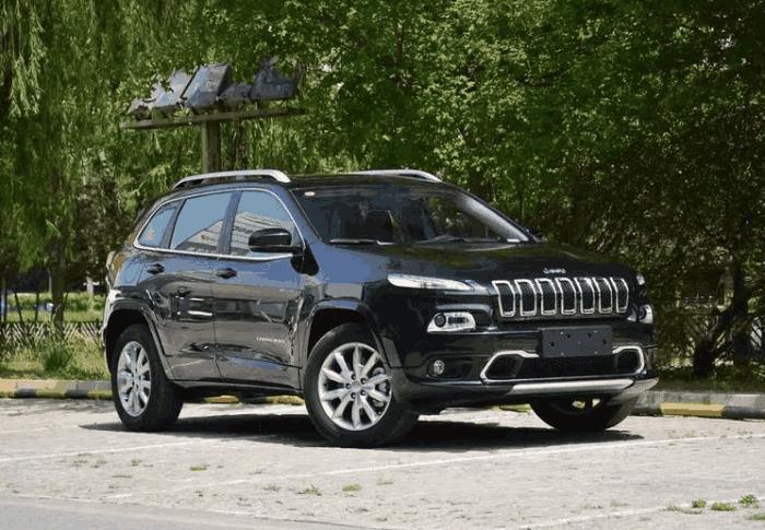 jeep自由光烧机油有多厉害,销量直线下滑