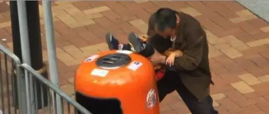 在香港半山的穷人,在香港穷人家的生活