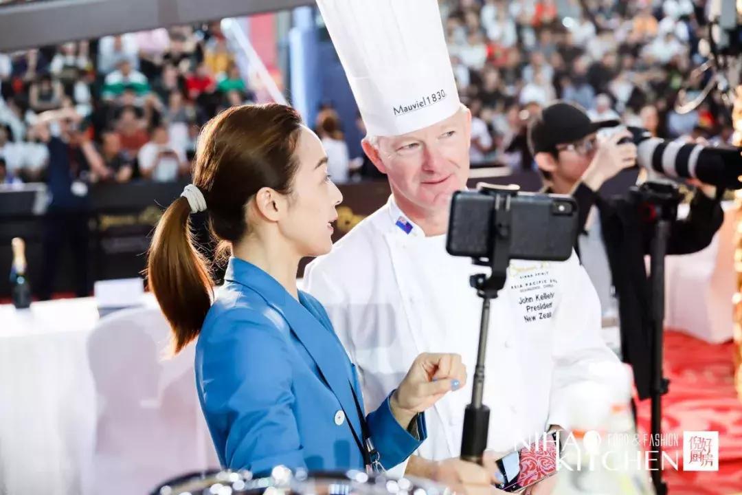 JohnKelleher：人生不是iPhonexs，也不只有双卡双待