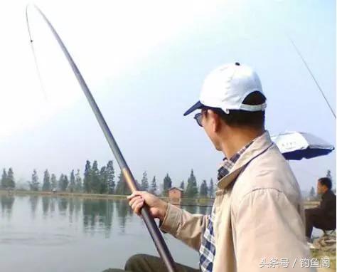 如何挑选一款好鱼竿,怎么挑选一款合适的鱼竿