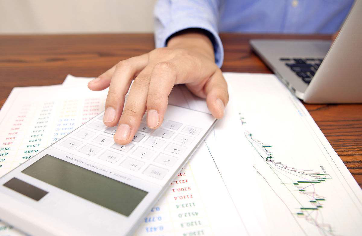 美国留学会计专业学习规划,美国留学经济学怎么样