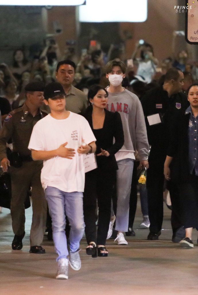 李钟硕在曼谷,李钟硕20180901粉丝见面会完整版