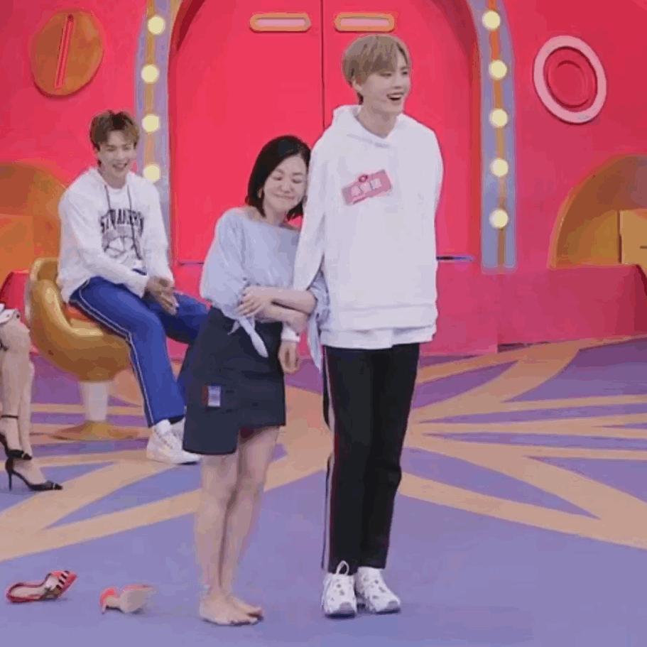 毕雯珺范丞丞乐华演唱会,毕雯珺范丞丞乐华娱乐