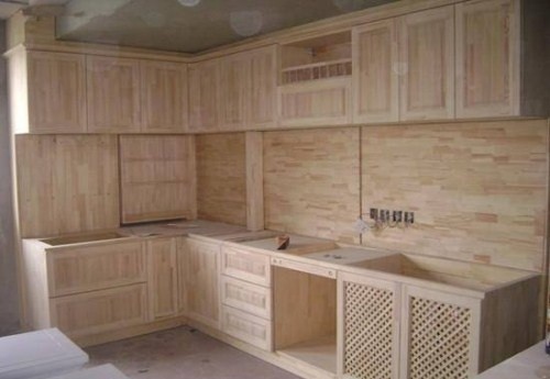 家具定制和木工做哪个好,家具定制的好还是木工师傅做得好