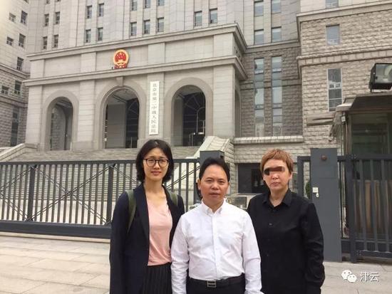 两闺蜜骗150万,女生8年间被两闺蜜骗走150万