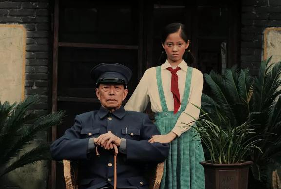 演员朱旭个人简历,朱旭十大杰出青年