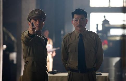 演员朱旭个人简历,朱旭十大杰出青年