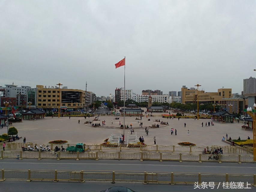 银川南门楼全景,宁夏银川南门楼