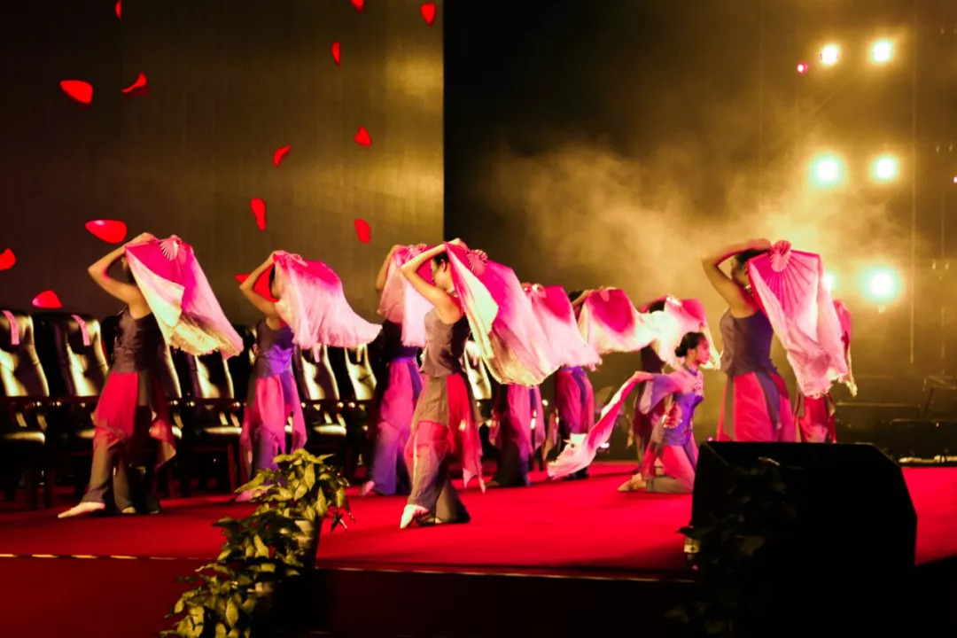 全景直击!浙江大学2018级研究生新生开学典礼!丨新时代教育