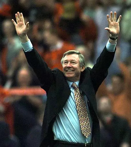 评：抚今追昔，20年前曼联开启三冠王征程全回顾