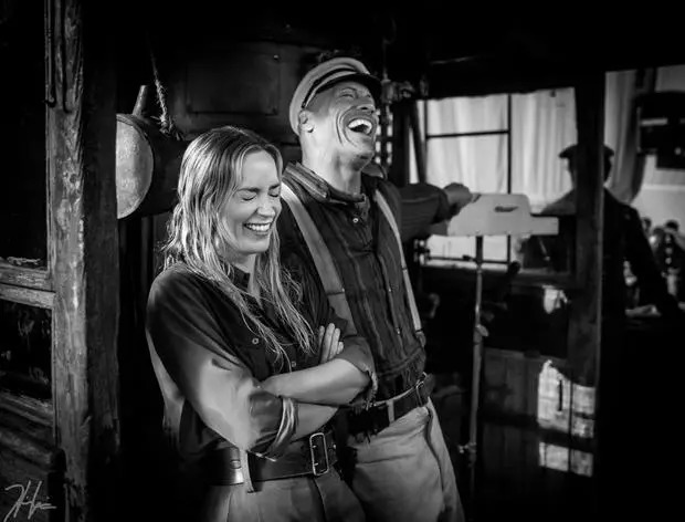 影视日报｜网传《江湖儿女》取消上映，贾樟柯辟谣：一切照常；强森主演迪士尼新片“丛林奇航”杀青！