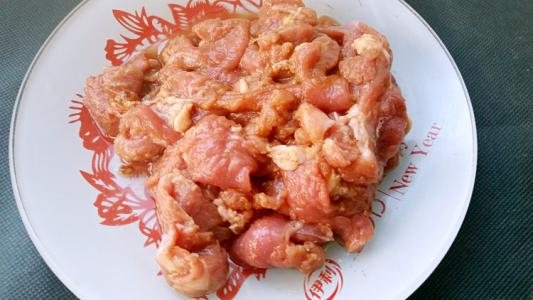 做的羊肉有点膻怎么办,羊肉放久了会有膻味怎样去除膻味