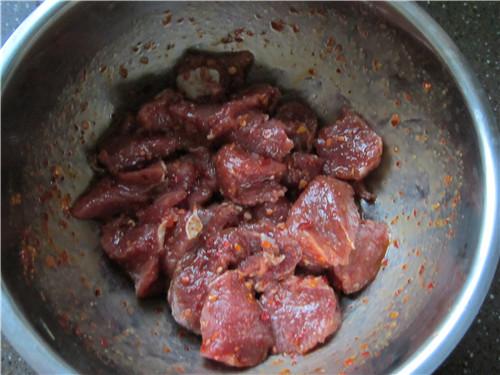 做的羊肉有点膻怎么办,羊肉放久了会有膻味怎样去除膻味