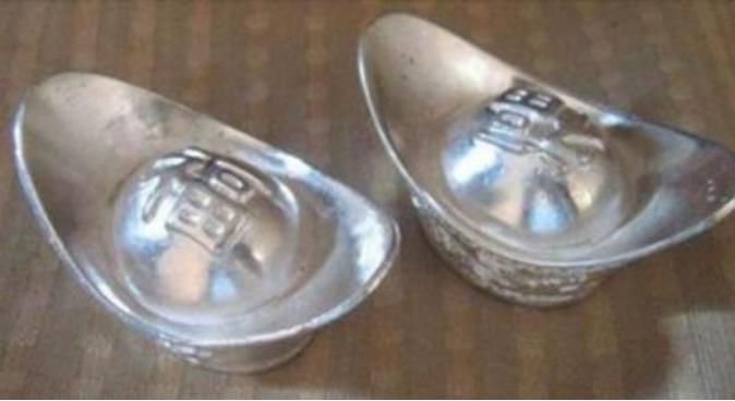 电视剧银子为什么要咬一下,为什么古代人拿银子都要咬一口