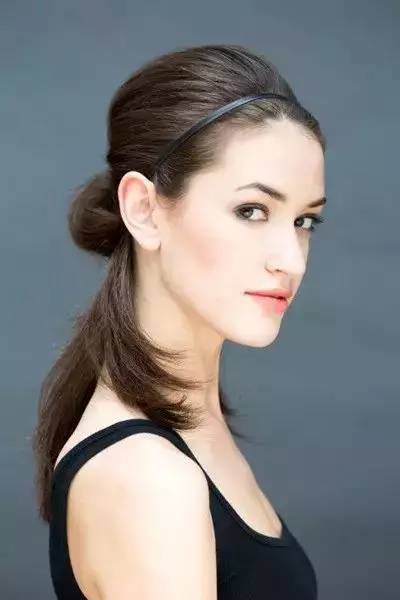 教你扎各种各样的头发简单又好看,100种扎头发的方法视频