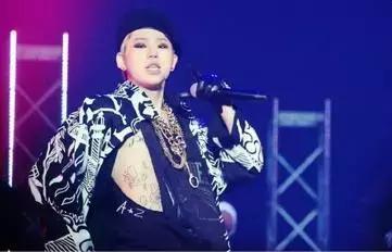 都说追星是一场没有结果的恋爱,追星堪比一场高质量的恋爱