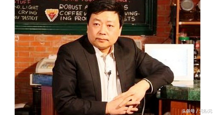 在美国作为文人的唐爽和*舟子方**充当什么角色