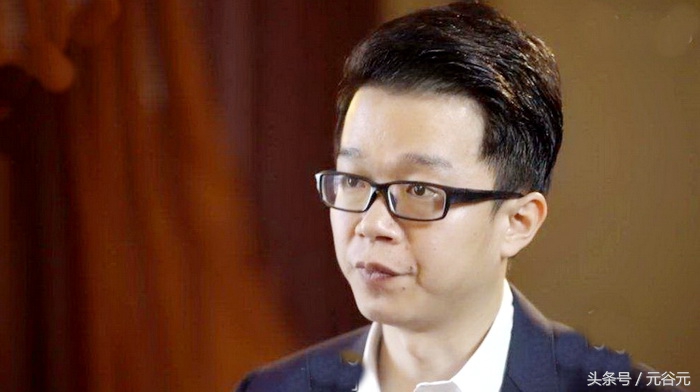 在美国作为文人的唐爽和*舟子方**充当什么角色