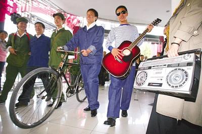 镜像|40年·流行装之变