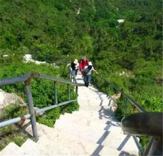 吃遍大连丨到大自然中去漫步，领略初秋的景致！找个好天气出发～