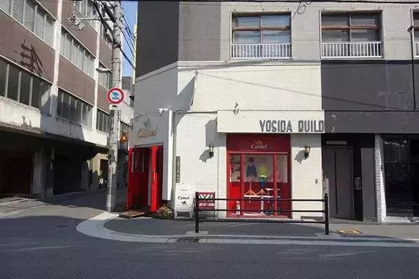 街头小众潮牌店铺,美式街头小众潮牌店铺