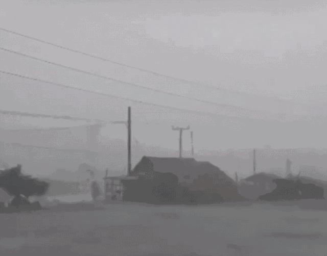 山竹台风实时预警,超强台风山竹实时状况