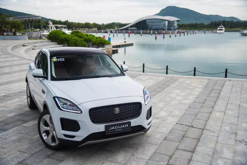 捷豹e-pace深度,捷豹e-pace黑武士