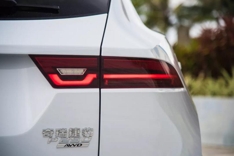 捷豹e-pace深度,捷豹e-pace黑武士