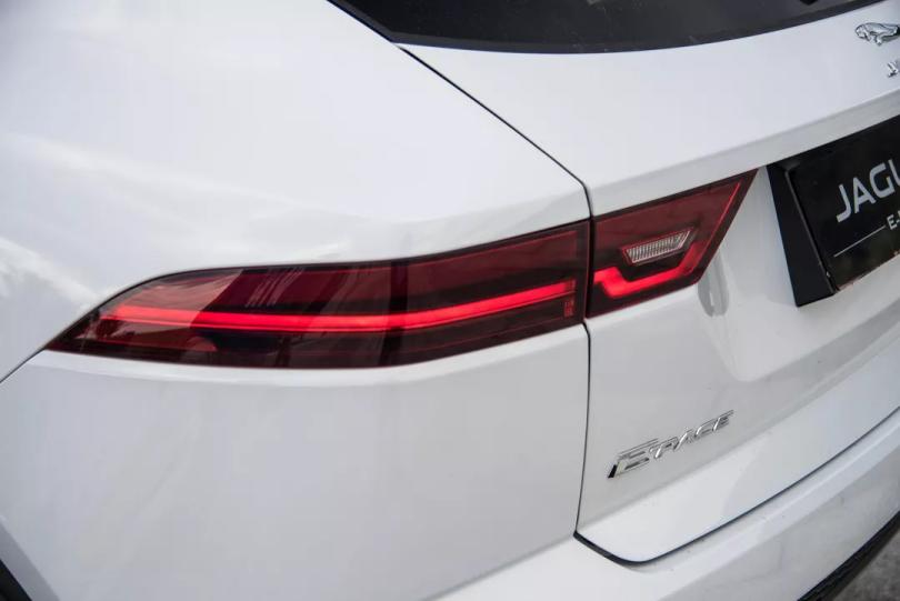 捷豹e-pace深度,捷豹e-pace黑武士