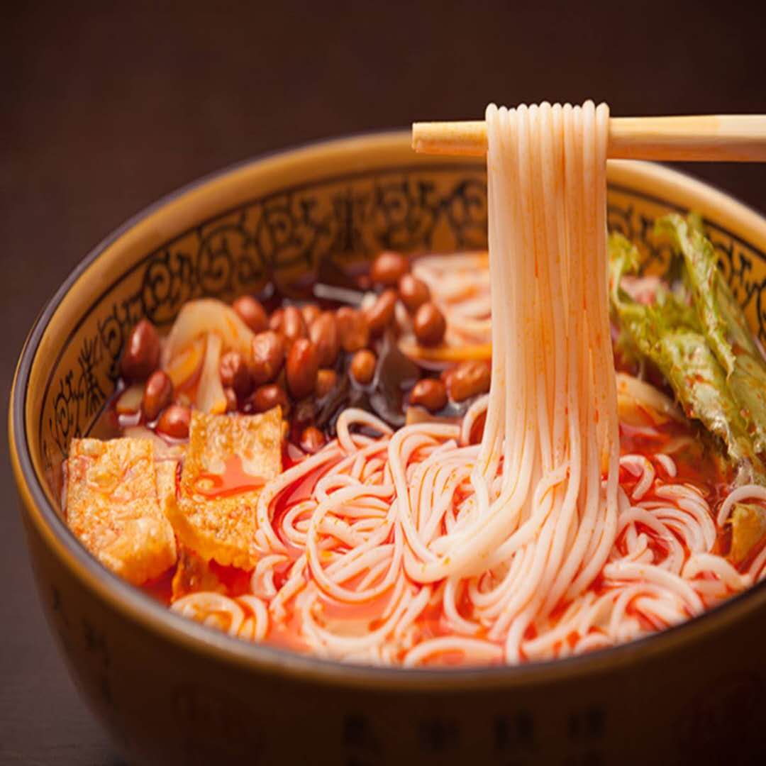 螺蛳粉配方商用,螺蛳粉汤底酸臭味是怎么熬的